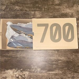 Yeezy Boost 700 V2 'Tephra